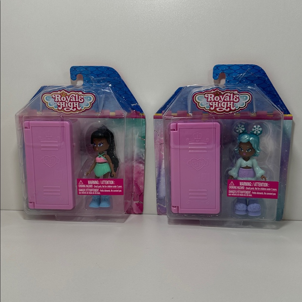 Royale High Surprise Locker Ice & water dolls (CODES NOT INCLUDED)
